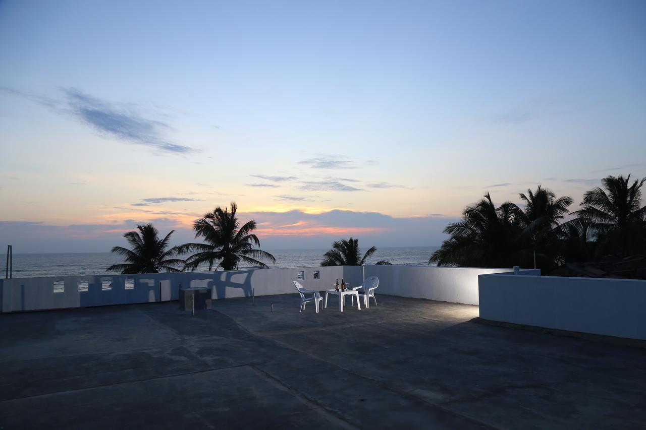 Hikka Regent Hotel Hikkaduwa Ngoại thất bức ảnh